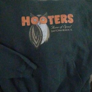 Hooters hooded sweatshirt
